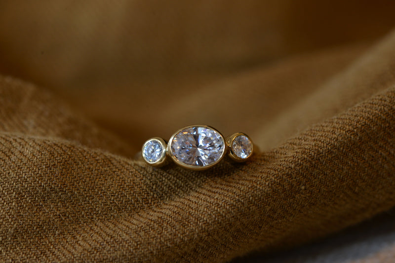 Bague en or jaune 10k, sertie d'une agate mousse